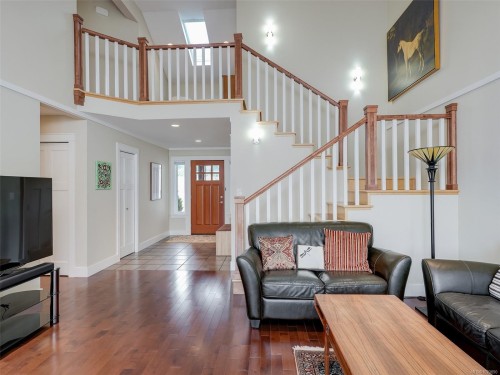 9173 Basswood Rd, North Saanich, BC 