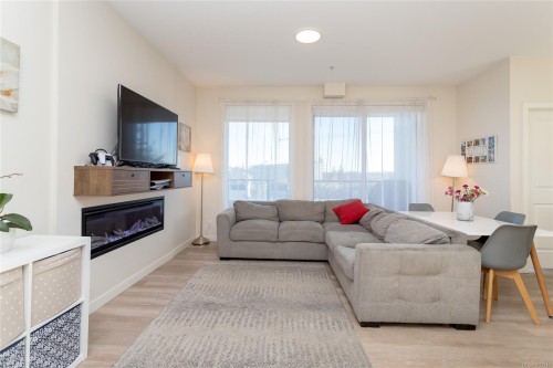 506-815 Orono Ave, Langford, BC - Indoor Photo Showing Living Room With Fireplace