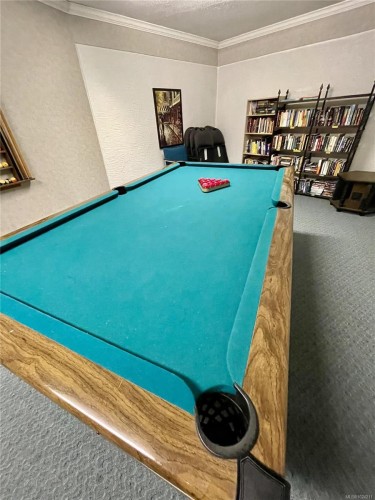 359-2930 Washington Ave, Victoria, BC - Indoor Photo Showing Other Room