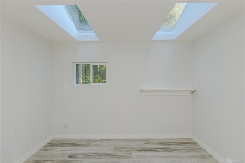 170 Thomas Rd, Salt Spring, BC 