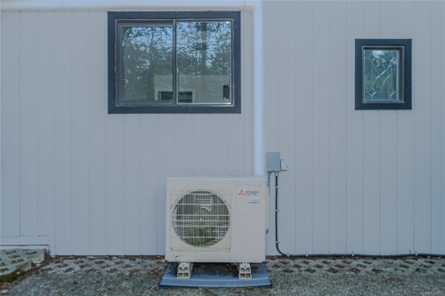 170 Thomas Rd, Salt Spring, BC 