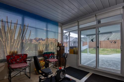 140 Heron Drive, Penticton, BC - Indoor Photo Showing Other Room