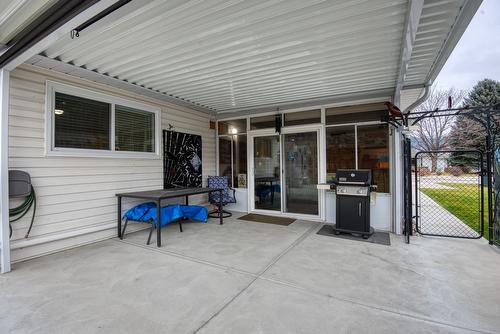 140 Heron Drive, Penticton, BC - Outdoor With Deck Patio Veranda With Exterior
