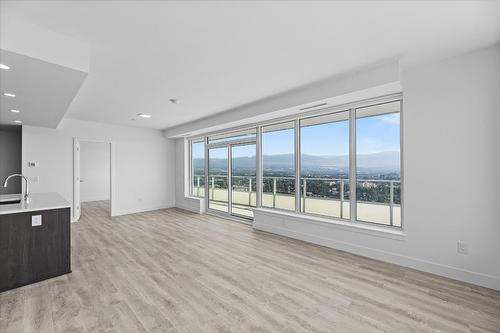 3307-1626 Water Street, Kelowna, BC - Indoor