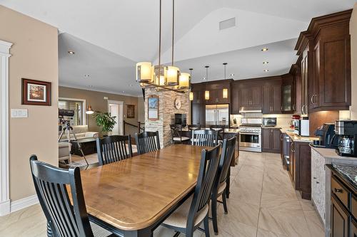 Salle à manger - 22 Rue Des Gemmes, Sainte-Marguerite-Du-Lac-Masson, QC - Indoor Photo Showing Dining Room
