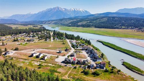 22-6324 Laurier Avenue, Wardner, BC - Outdoor With Body Of Water With View