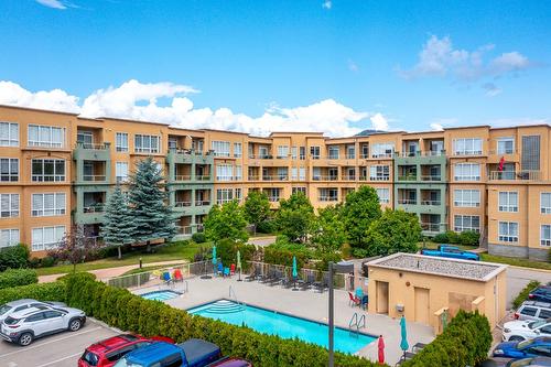 213-3550 Woodsdale Road, Lake Country, BC - Outdoor