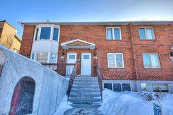 3246  - 3250 Boul. Notre-Dame  Laval (Chomedey), QC H7V 3V2