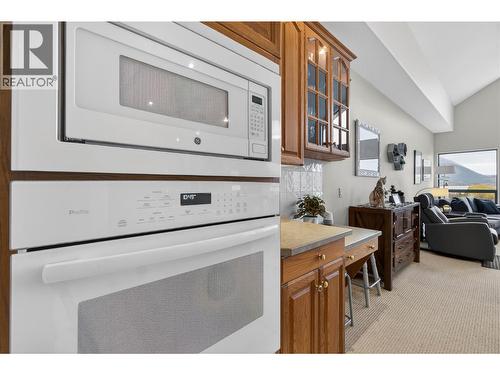 571 6 Street Ne Unit# 302, Salmon Arm, BC - 