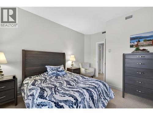 571 6 Street Ne Unit# 302, Salmon Arm, BC - Indoor Photo Showing Bedroom