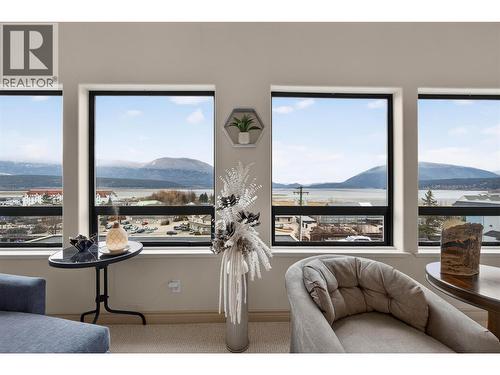 571 6 Street Ne Unit# 302, Salmon Arm, BC - Indoor
