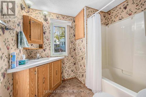313 Acacia Road, Drummond/North Elmsley, ON - Indoor Photo Showing Bathroom