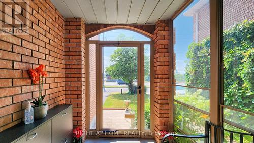 46 Furrow Drive, Whitby (Rolling Acres), ON -  With Exterior