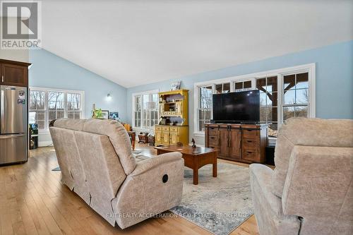 5123 County Road 4, Stone Mills (Stone Mills), ON - Indoor Photo Showing Living Room