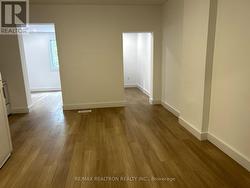 1 - 1293 GERRARD STREET E Toronto, ON M4L 1Y8