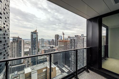 Balcon - 3501-1245 Rue De Bleury, Montréal (Ville-Marie), QC - Outdoor With Exterior