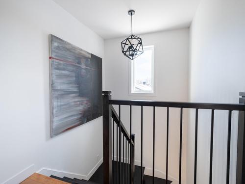 Escalier - 108 Rue Joseph-Théberge, Saint-Mathias-Sur-Richelieu, QC - Indoor Photo Showing Other Room