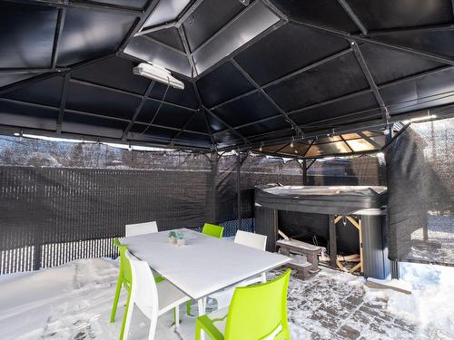 Terrasse - 108 Rue Joseph-Théberge, Saint-Mathias-Sur-Richelieu, QC - Outdoor