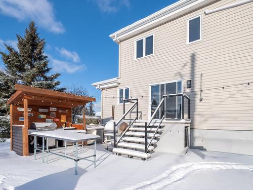 Cour - 108 Rue Joseph-Théberge, Saint-Mathias-Sur-Richelieu, QC - Outdoor