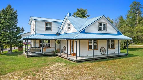 Façade - 7 Ch. De Maryland, Bristol, QC 