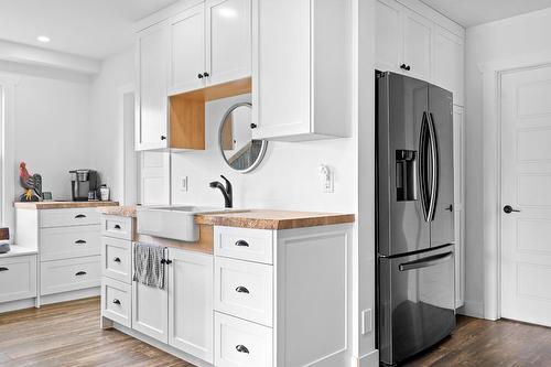 Cuisine - 7 Ch. De Maryland, Bristol, QC 