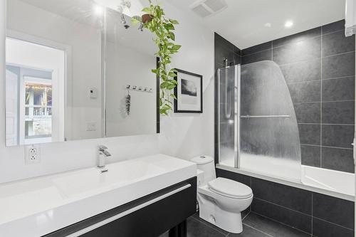 Salle de bains - 814-377 Rue Des Seigneurs, Montréal (Le Sud-Ouest), QC - Indoor Photo Showing Bathroom