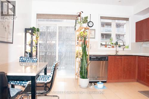 57 Galleria Parkway, Markham, ON - Indoor