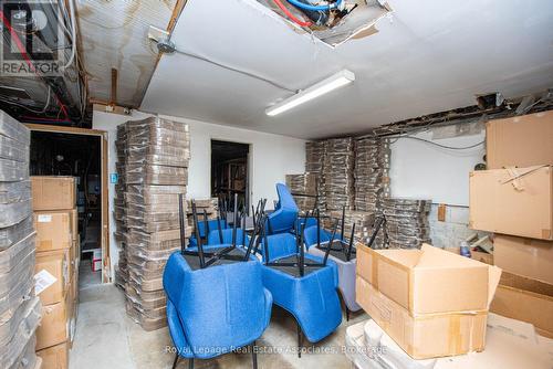 Main - 3071 Hurontario Street, Mississauga, ON 