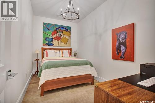 104 408 Cartwright Street, Saskatoon, SK - Indoor Photo Showing Bedroom
