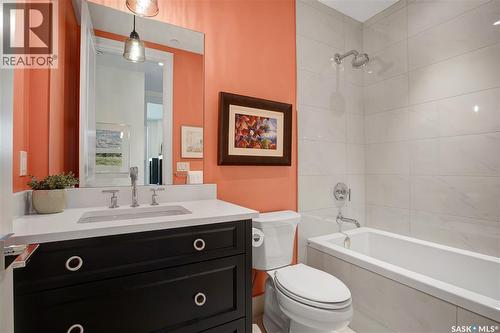 104 408 Cartwright Street, Saskatoon, SK - Indoor Photo Showing Bathroom