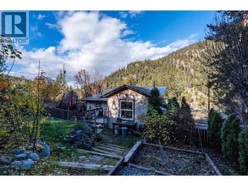 1800 Paul Lake Road, Kamloops, BC - Outdoor