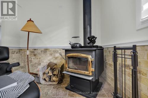 4279 South Routledge Road, London South (South V), ON - Indoor With Fireplace