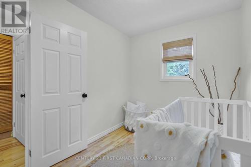 4279 South Routledge Road, London South (South V), ON - Indoor