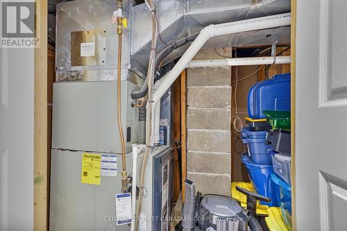 4279 South Routledge Road, London South (South V), ON - Indoor Photo Showing Basement