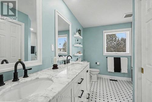 1916 Leclair Crescent, Ottawa, ON - Indoor Photo Showing Bathroom