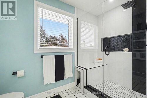 1916 Leclair Crescent, Ottawa, ON - Indoor Photo Showing Bathroom