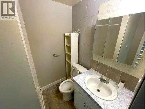 9714 9716 102 Avenue, Fort St. John, BC - Indoor Photo Showing Bathroom