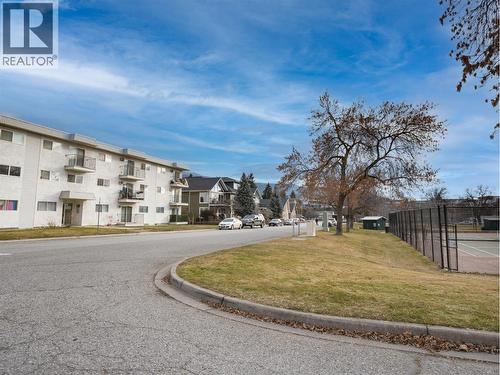 1300 Church St Street Unit# 102, Penticton, BC - Outdoor