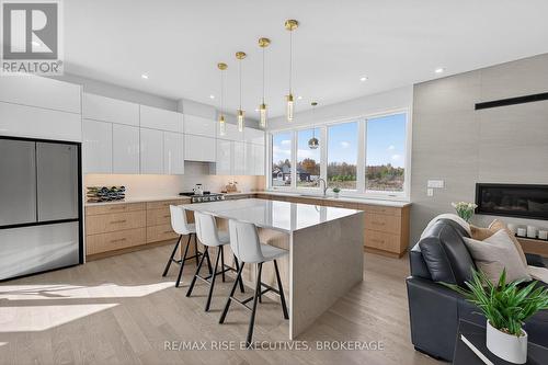 158 Summerside Drive, Frontenac (Frontenac South), ON - Indoor Photo Showing Kitchen With Upgraded Kitchen