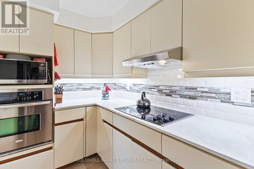 602 - 19 King Street, London East (East K), ON - Indoor Photo Showing Kitchen