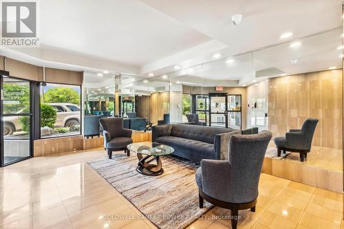 602 - 19 King Street, London East (East K), ON - Indoor