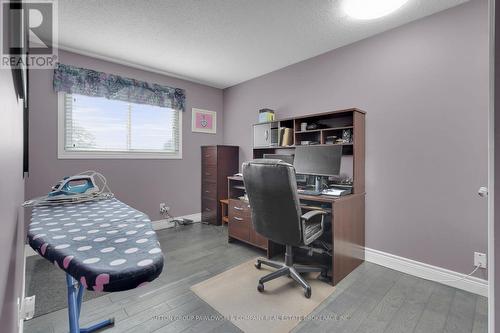 59 Golfview Crescent, London South (South Q), ON - Indoor Photo Showing Office