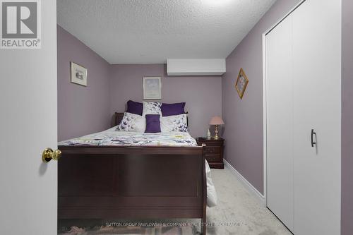 59 Golfview Crescent, London South (South Q), ON - Indoor Photo Showing Bedroom