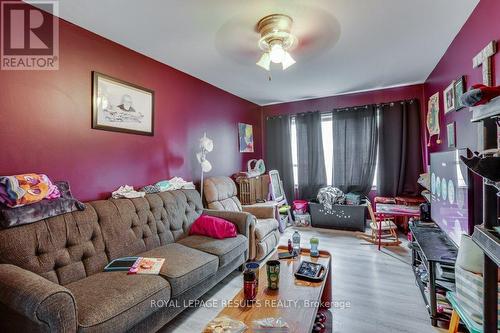 42 Redan Street, St. Thomas, ON - Indoor Photo Showing Living Room With Fireplace