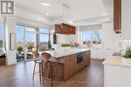 601 - 77 Yates Street, St. Catharines (Downtown), ON - Indoor Photo Showing Kitchen With Upgraded Kitchen