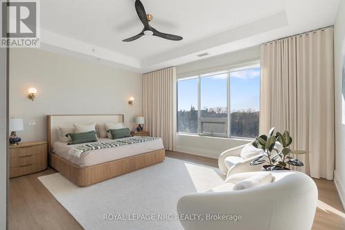 601 - 77 Yates Street, St. Catharines (Downtown), ON - Indoor Photo Showing Bedroom