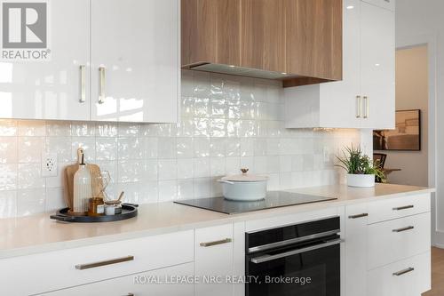 601 - 77 Yates Street, St. Catharines (Downtown), ON - Indoor Photo Showing Kitchen