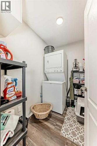 314, 5326 47 Avenue, Red Deer, AB - Indoor Photo Showing Laundry Room