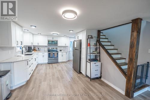15904 Manning Road, South Stormont, ON - Indoor Photo Showing Kitchen