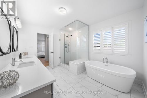 1344 Gull Crossing, Pickering, ON - Indoor Photo Showing Bathroom